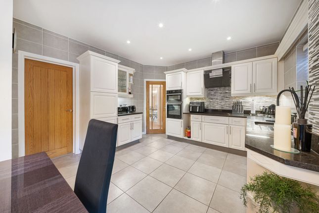 9 Ewanville, Liverpool photo 3