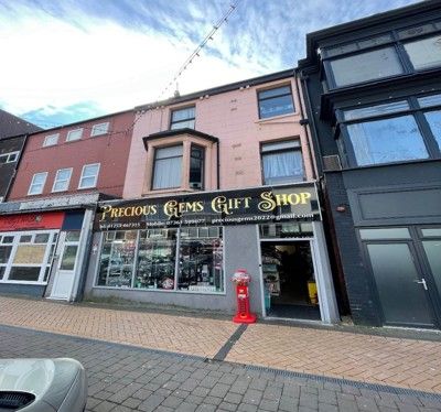 Thumbnail Commercial property for sale in Clifton Street Ground Floor Commercial &amp; 2 No. Flats, Blackpool