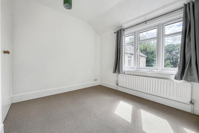1A Grayshott Terrace,, Crossways Road, Hindhead photo 4