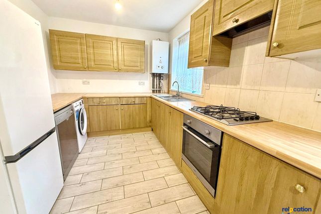 1031a Great Cambridge Road, Enfield photo 3