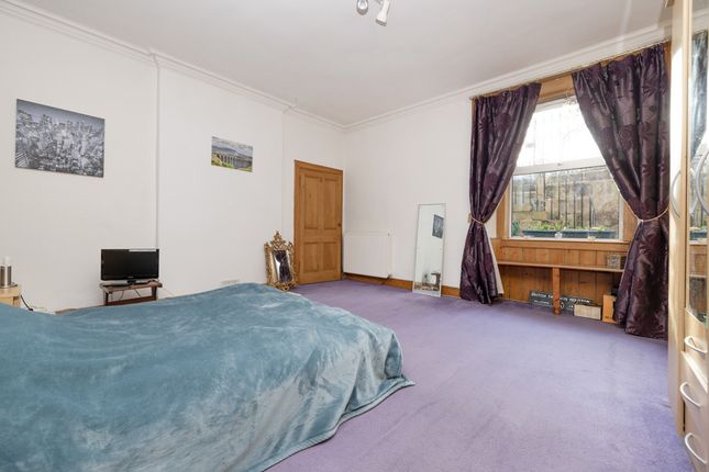 Flat for sale in 3A Glengyle Terrace, Bruntsfield Links, Edinburgh