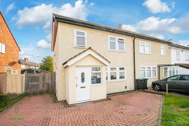 3 bed end terrace house for sale in Grosvenor Drive, Loughton IG10 - Zoopla