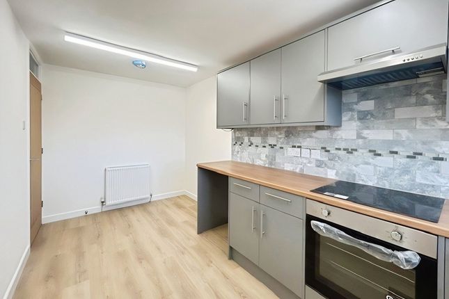33, Brecknell Rise, Worcestershire photo 5