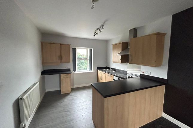 Flat for sale in Acorn Way, Woodlaithes, Rotherham, South Yorkshire