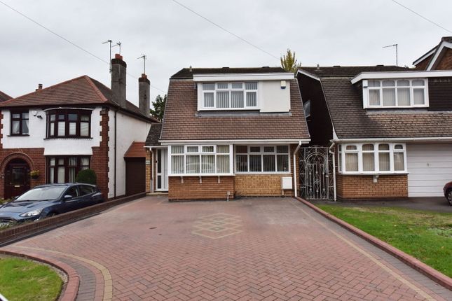 3-bed detached on 67a, High Street, Brierley Hill, £289,000