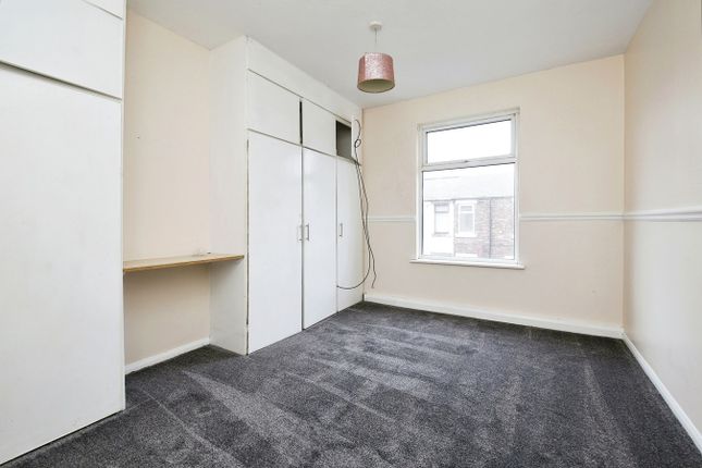 End terrace house for sale in North Road East, Wingate