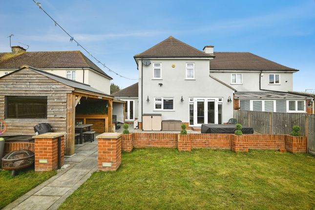 5, Hollywood Lane, Strood photo 5