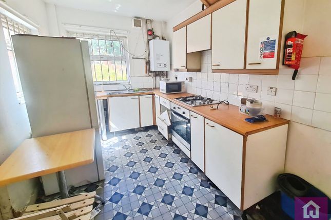56, Broadfield Road, Greater Manchester photo 2