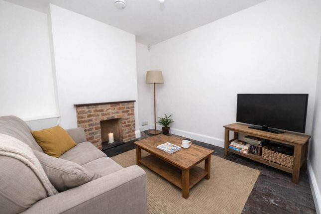 237, Wincheap, Canterbury photo 2