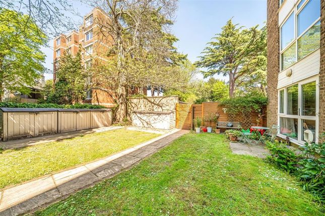 Flat 30, Grosvenor Court, 161, Fairfax Road, Teddington photo 4
