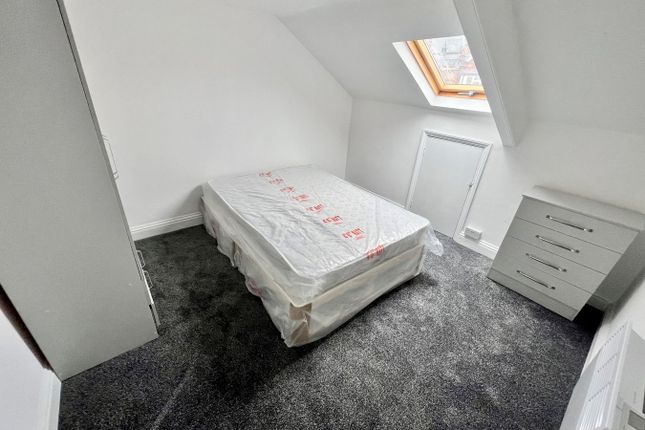 21B, John Street, Sunderland photo 5