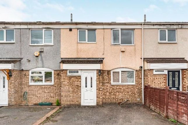 Terraced house to rent in Pennine Road, Slough