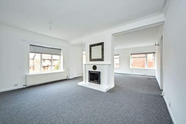 4a Gathurst Lane, Wigan photo 2