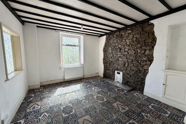 92, Folland Road, Ammanford photo 2