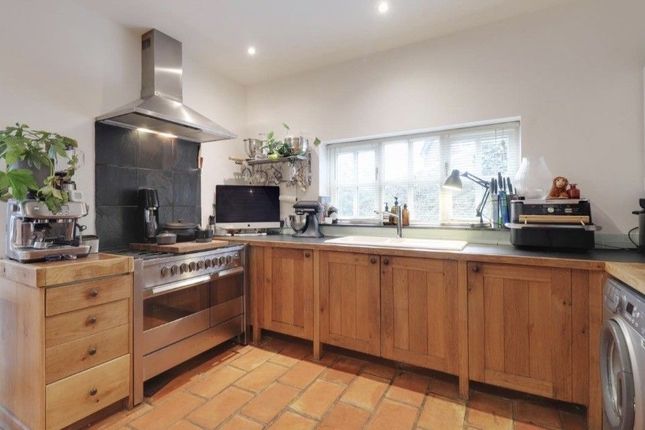 2 Chequer Tree Cottage, Rolvenden Road, Benenden photo 5