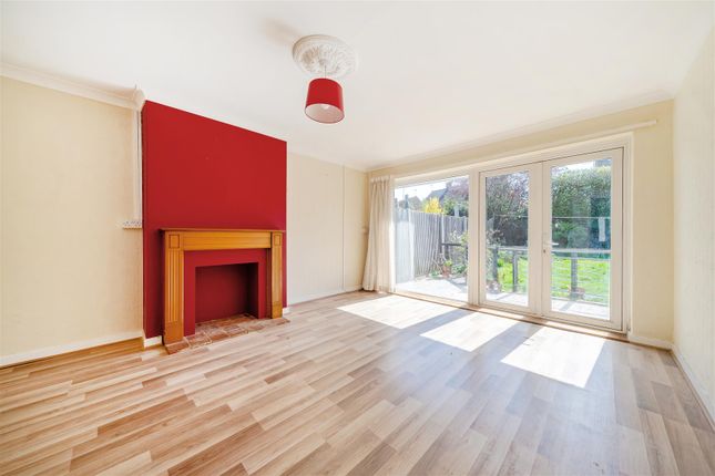 33, Loring Road, Sharnbrook photo 3