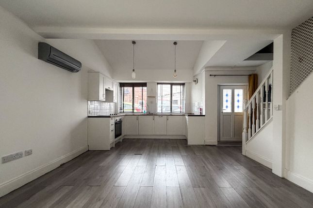 3D South Street, Taunton, Somerset photo 4