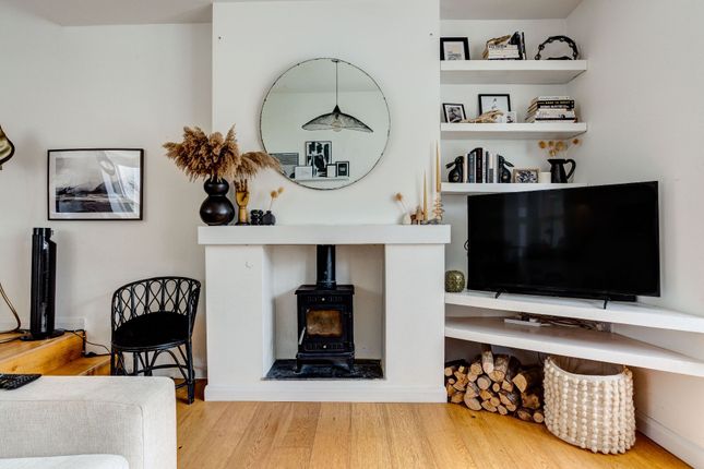 2A Hollingbury Park Avenue, Brighton photo 4