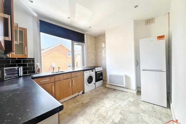 226A, Station Road, Edgware photo 4