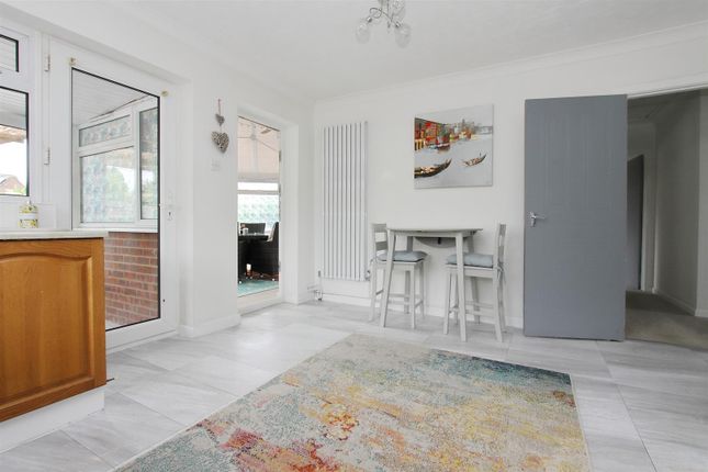 Hill View, Andover Road, Salisbury photo 4