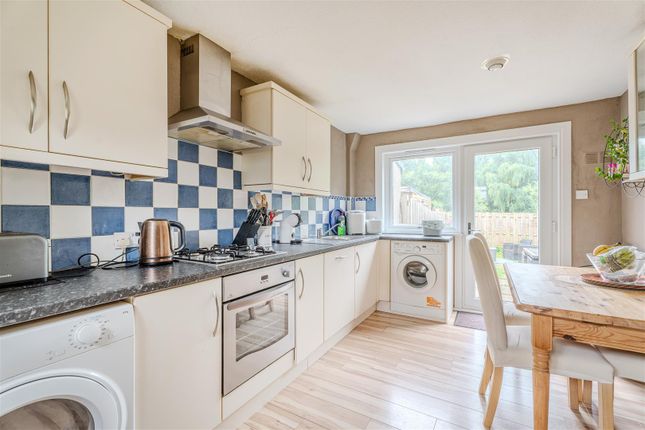20, Selm Park, Livingston photo 2
