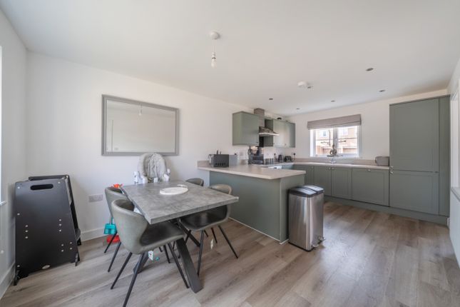 6, Reinhard Close, Spalding photo 3