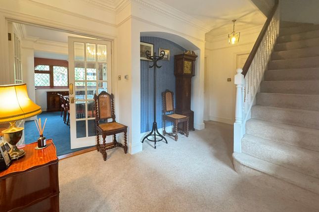 9, Saxon Place, Lymington photo 4