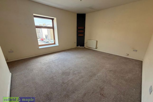 2, Clarence Street, Oswaldtwistle photo 2
