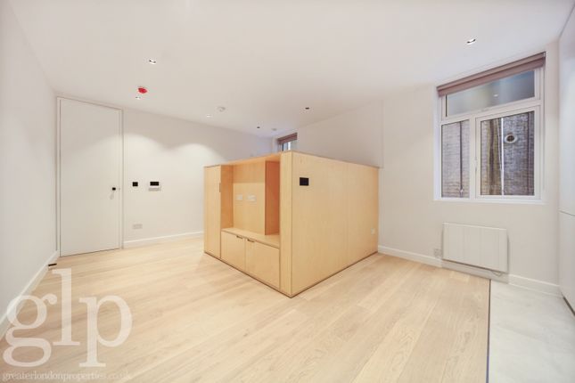 12 Old Compton Street, Greater London photo 3