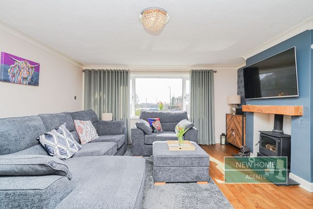 6, Clough Drive, Batley photo 5
