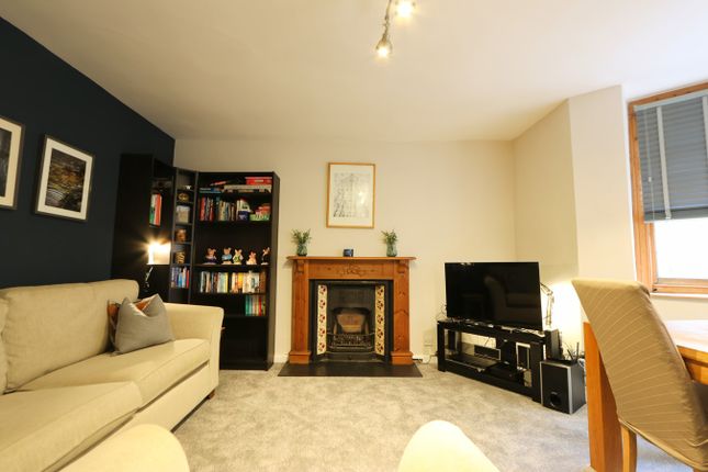 Flat to rent in Cotham Vale, Bristol BS6
