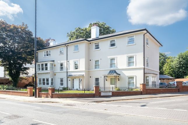 Flat to rent in Richmond House, 6 Highfield Road, Edgbaston, Birmingham