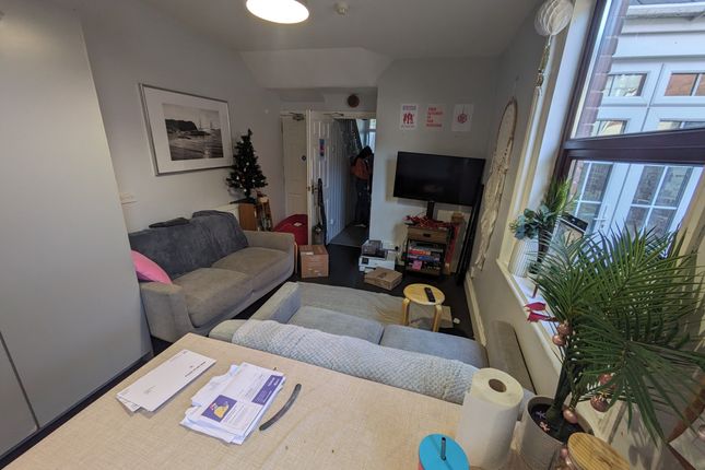 7, Leighton Terrace, Exeter photo 3