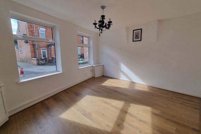 Flat 1, 38 Ray Street, Heanor photo 2