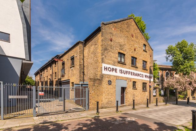 Thumbnail Flat to rent in Granary House, 2 Hope Wharf