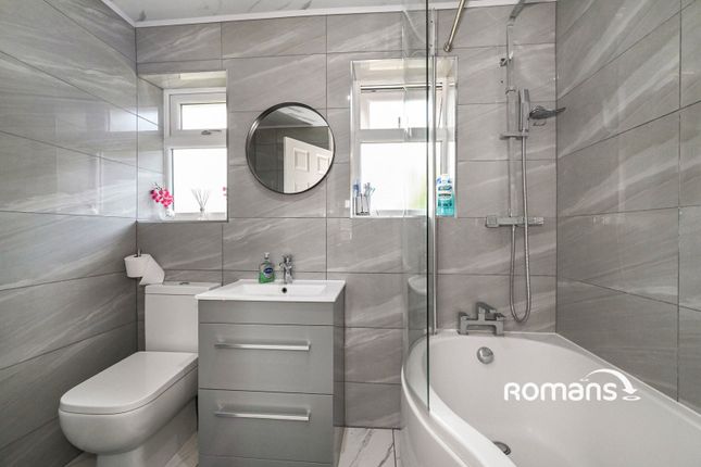 81, Winchgrove Road, Berkshire photo 4
