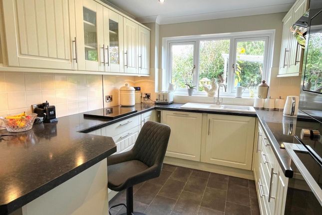 14, Stoppard Road, Burnham-On-Sea photo 2