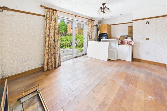 8, Oaklands, Okehampton photo 3