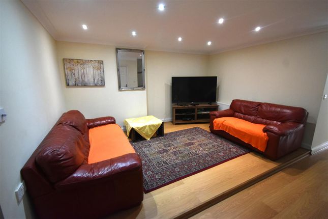 4, Park Cliff Road, Greenhithe photo 5