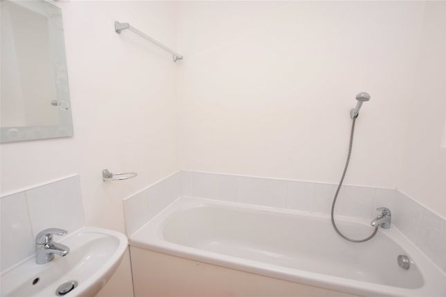 Flat for sale in Julias Place, Strand, Bude