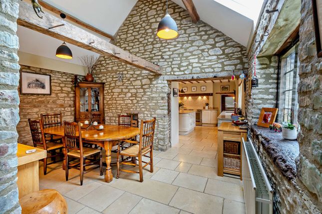Thorn Cottage, 13, Bainton Road, Bicester photo 4