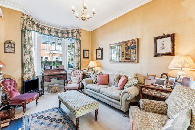 Thumbnail Terraced house for sale in Hydethorpe Road, London