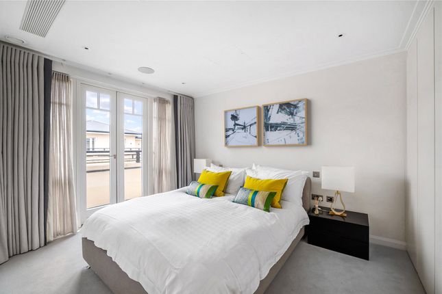 Flat for sale in Higham House East, 100 Carnwath Road, London