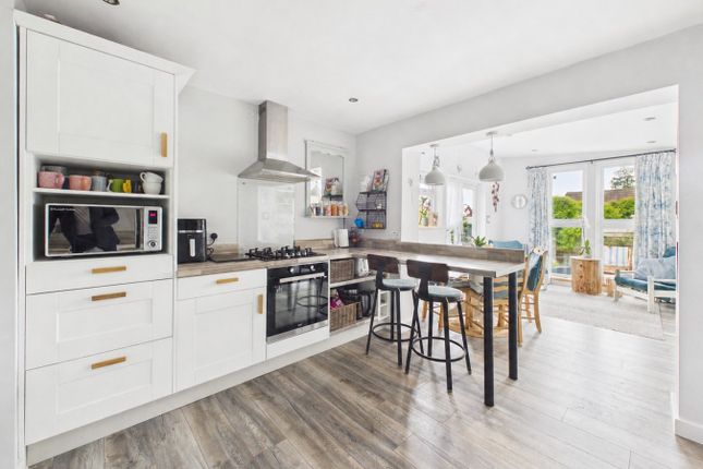 12, Wigmore Gardens, Weston-Super-Mare photo 2