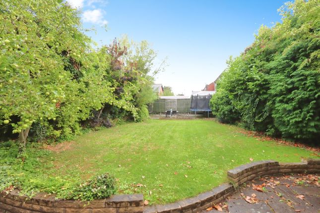 305, Handsworth Road, Sheffield photo 4