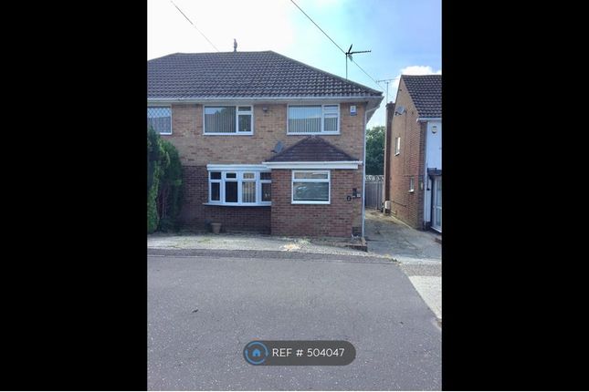 Thumbnail Semi Detached House To Rent In Parkway Crawley Thumbnail Semi Detached House To Rent In Parkway Crawley