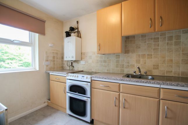 Woosehill Court, Emmview Close, Wokingham photo 3