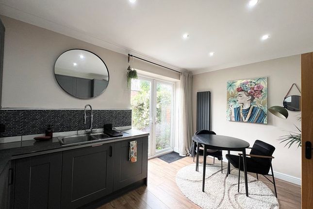 5, Ingham Street, Leigh photo 5