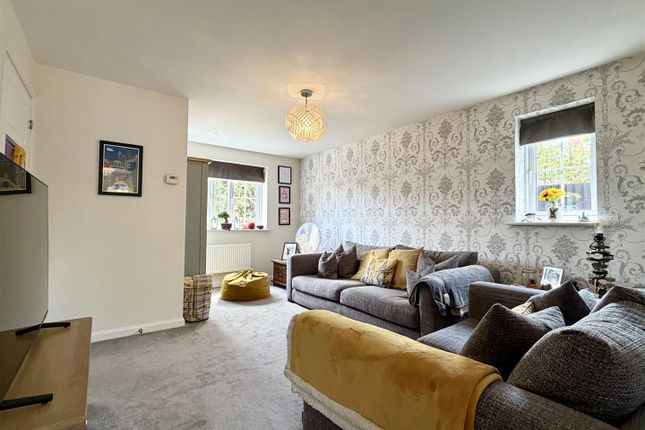 46, Mantella Drive, Hereford photo 4