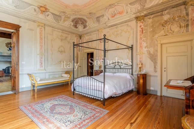 Villa for sale in Via Tramonte, Lucca, Toscana